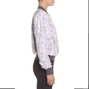 Zella | Street to Studio Reversible Bomber -sz XL-